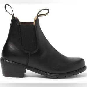 Blundstone Womens size 9 black heeled boot